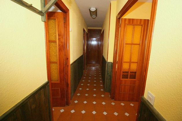 Foto 2 de Piso en venta en calle Escalonilla de 3 habitaciones con terraza y balcón