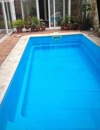 Foto 1 de Casa en venda a calle Albahaca de 3 habitacions amb terrassa i piscina