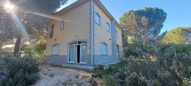 Foto 1 de Casa rural en venda a Vega de Santa María de 5 habitacions amb terrassa i piscina
