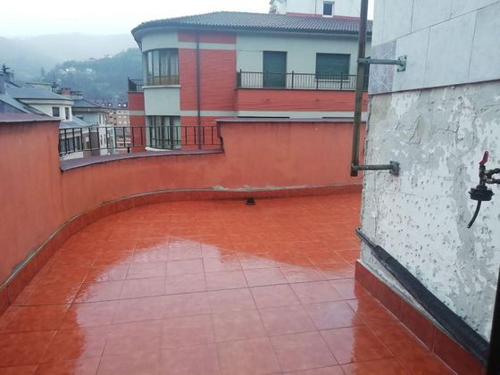 Foto 2 de Ático en venta en La Villa - Bazuelo de 2 habitaciones con terraza y calefacción