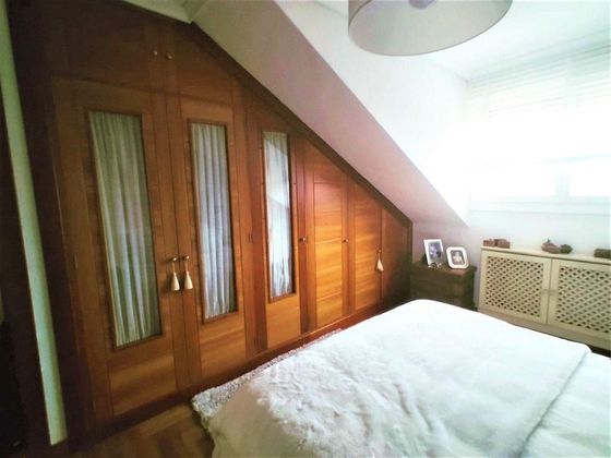 Foto 2 de Dúplex en venda a La Ería - Masip de 3 habitacions amb terrassa i balcó