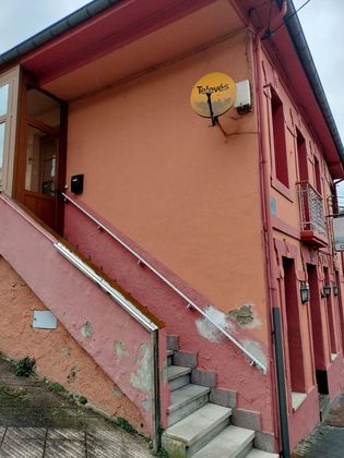 Foto 2 de Chalet en venta en La Felguera de 3 habitaciones con terraza y garaje