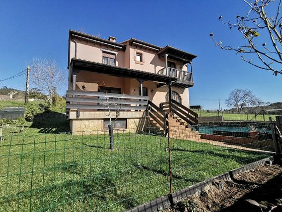 Foto 2 de Casa en venda a Bárcena de Cicero de 4 habitacions amb terrassa i garatge