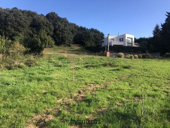 Foto 2 de Venta de terreno en Santa Cruz de Bezana de 805 m²