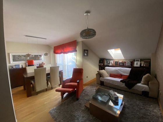 Foto 2 de Àtic en venda a Cistérniga de 3 habitacions amb terrassa i garatge