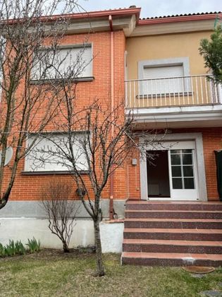 Foto 1 de Casa en venda a Sotoverde de 3 habitacions amb terrassa i garatge