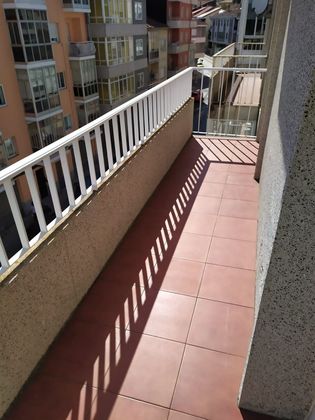 Foto 2 de Venta de piso en Ventiun de 3 habitaciones con balcón