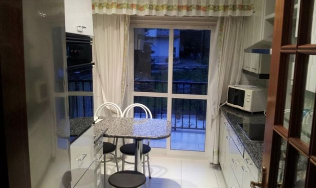 Foto 1 de Piso en alquiler en Vistahermosa de 3 habitaciones con muebles y balcón