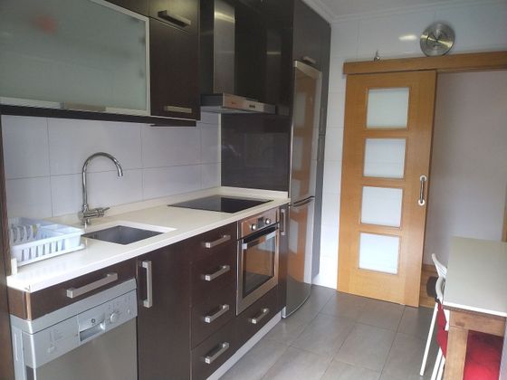 Foto 1 de Pis en lloguer a Centro - Ourense de 3 habitacions amb garatge i mobles