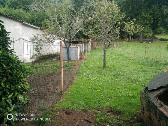 Foto 1 de Casa en venda a Riotuerto de 4 habitacions amb garatge i jardí