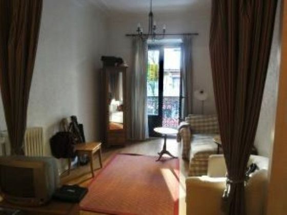 Foto 1 de Pis en venda a calle Urbieta de 5 habitacions amb terrassa i balcó