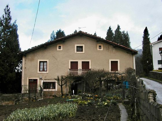 Foto 1 de Xalet en venda a calle San Roque de 5 habitacions amb terrassa i jardí