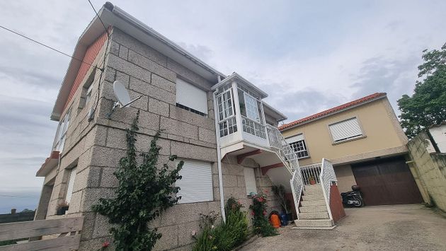 Foto 1 de Piso en alquiler en Sanxenxo de 3 habitaciones con terraza y garaje