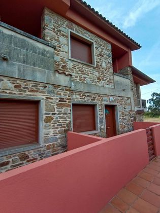 Foto 1 de Casa adossada en venda a calle Fonte de Ons de 3 habitacions amb terrassa i garatge