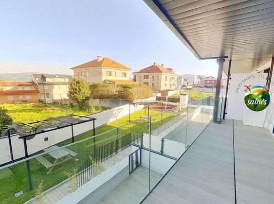 Foto 1 de Piso en venta en calle José Fariña Jamardo de 2 habitaciones con terraza y piscina