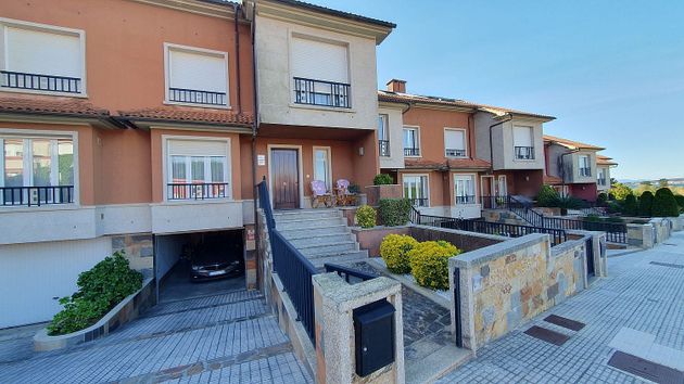 Foto 1 de Casa en venta en urbanización Las Torres de 4 habitaciones con terraza y piscina