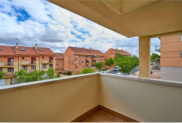 Foto 1 de Dúplex en alquiler en Hospitales - Campus de 3 habitaciones con terraza y piscina