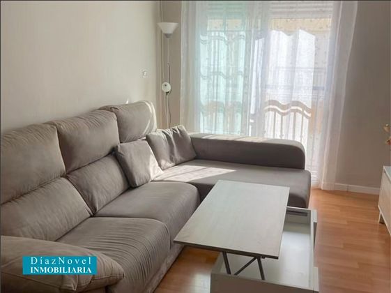 Foto 2 de Piso en alquiler en San Antón de 2 habitaciones con garaje y muebles