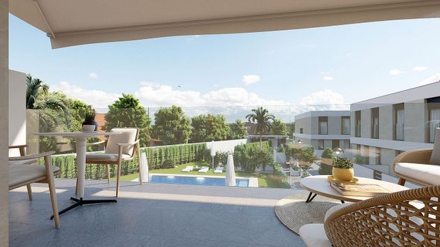Foto 1 de Casa adossada en venda a Santa María de 3 habitacions amb terrassa i piscina