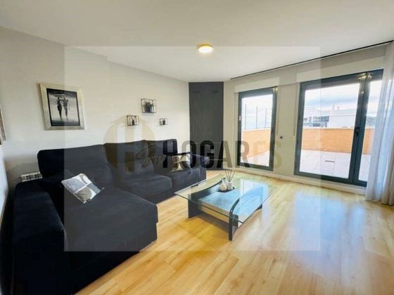 Foto 2 de Pis en venda a calle Fiel de la Tierra de 3 habitacions amb terrassa i garatge