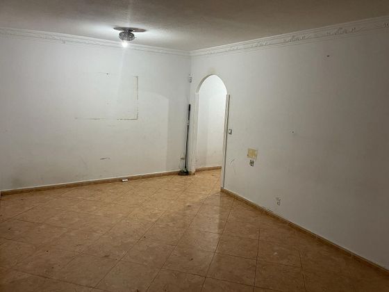 Foto 1 de Venta de piso en Santa Clara - Las Delicias - Mayorazgo de 2 habitaciones con ascensor