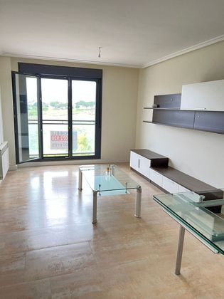 Foto 2 de Àtic en venda a Aranzana de 2 habitacions amb terrassa i piscina
