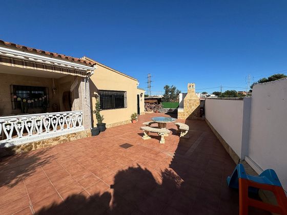 Foto 2 de Xalet en venda a Zona Montecañada - Parque Tecnológico de 4 habitacions amb terrassa i piscina
