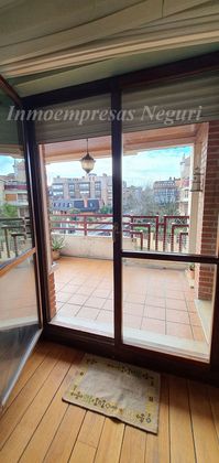 Foto 2 de Piso en venta en Neguri de 3 habitaciones con terraza y garaje