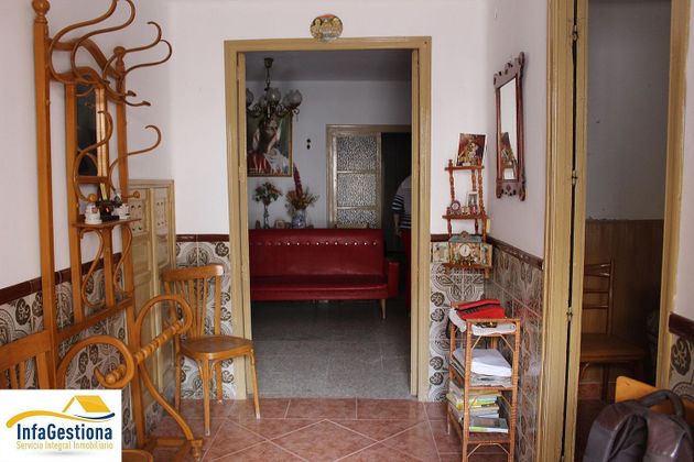 Foto 2 de Xalet en venda a Villanueva de los Infantes de 5 habitacions amb terrassa