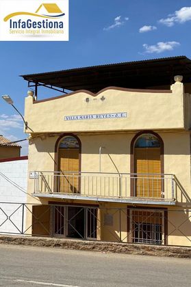 Foto 2 de Xalet en venda a Villamanrique de 4 habitacions amb terrassa i balcó