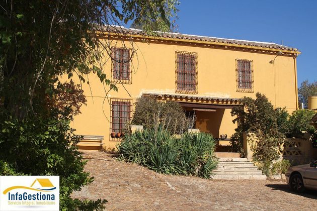 Foto 2 de Casa rural en venda a Valdepeñas de 5 habitacions amb piscina i calefacció