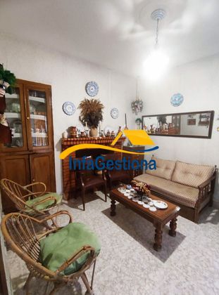 Foto 2 de Casa adossada en venda a Villanueva de los Infantes de 2 habitacions i 60 m²