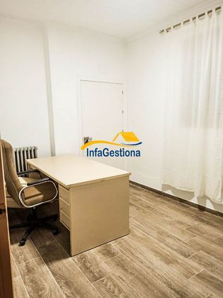 Foto 2 de Oficina en alquiler en Valdepeñas de 80 m²