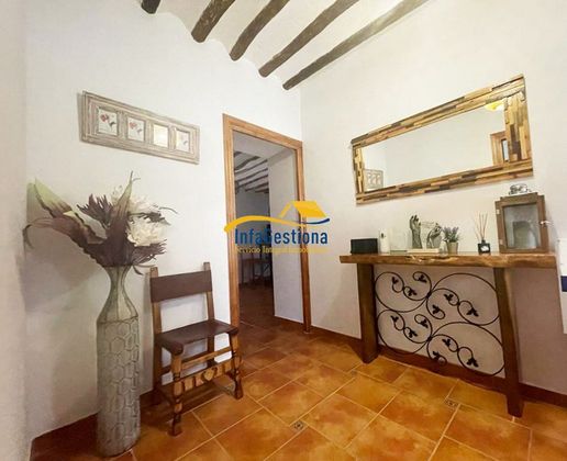 Foto 2 de Casa en venda a Villanueva de los Infantes de 5 habitacions amb terrassa i jardí