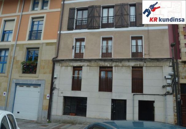 Foto 2 de Pis en venda a calle Bartolome Deunaren Kalea de 3 habitacions i 70 m²