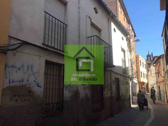 Foto 1 de Casa en venda a Centro - Casco Antiguo de 4 habitacions amb garatge