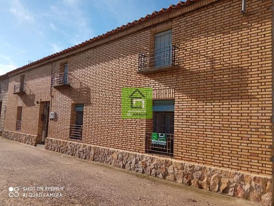 Foto 1 de Casa en venda a Cañizo de 4 habitacions amb garatge