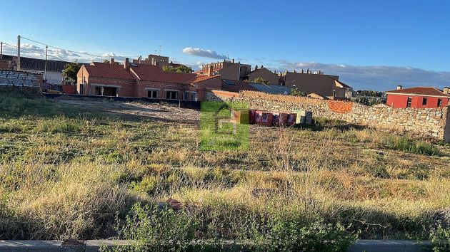 Foto 2 de Venta de terreno en Zona Pinilla de 3100 m²