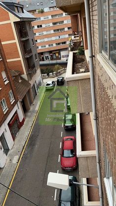 Foto 2 de Piso en venta en La Pantoja de 3 habitaciones con terraza y garaje
