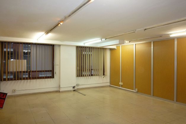 Foto 2 de Oficina en alquiler en calle Saturnino Ulargui Logroño de 177 m²