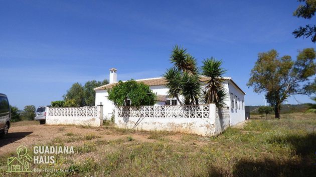 Foto 1 de Casa rural en venda a Alosno de 4 habitacions amb terrassa i jardí