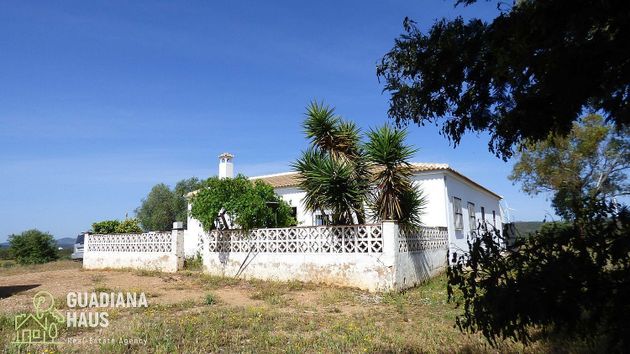 Foto 2 de Casa rural en venda a Alosno de 4 habitacions amb terrassa i jardí