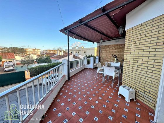 Foto 1 de Piso en venta en Ayamonte ciudad de 3 habitaciones con terraza y jardín