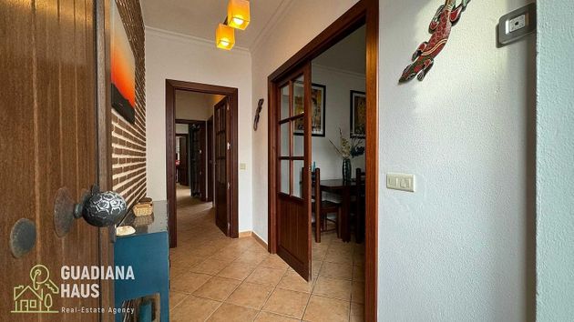 Foto 2 de Casa en venda a calle Sevilla de 2 habitacions amb terrassa i garatge