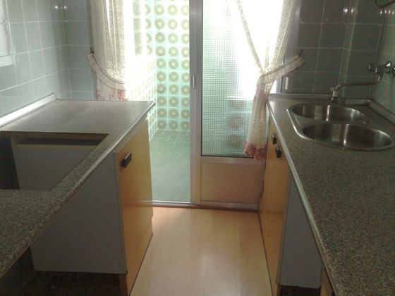 Foto 2 de Pis en venda a Delicias de 4 habitacions amb terrassa i ascensor