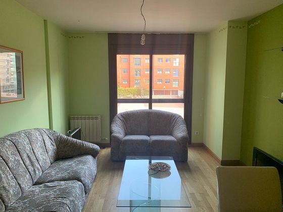 Foto 2 de Venta de piso en Girón - Villa del Prado de 2 habitaciones con garaje y calefacción