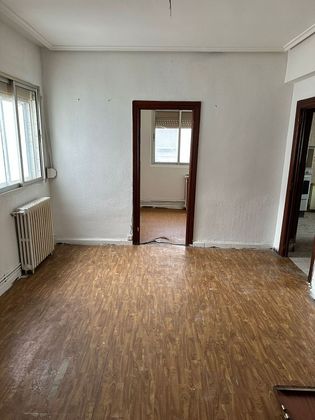 Foto 2 de Piso en venta en Belén - Pilarica - Bº España de 3 habitaciones con calefacción y ascensor