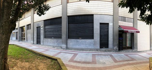 Foto 2 de Oficina en lloguer a calle Etorbidea Mala de 390 m²