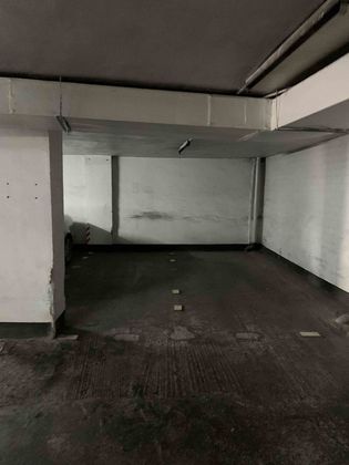 Foto 2 de Venta de garaje en calle De Mazarredo de 16 m²