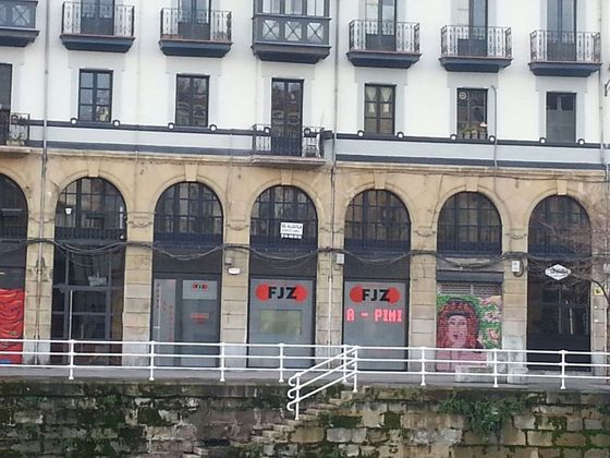 Foto 1 de Venta de estudio en Bilbao la Vieja con balcón y calefacción